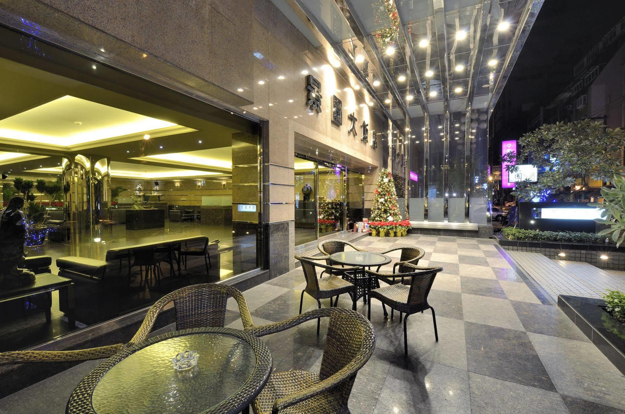 King'S Paradise Hotel Zhongli Buitenkant foto